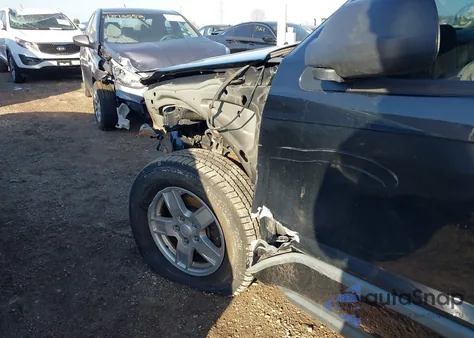 2007 Jeep Grand Cherokee Laredo z USA, uszkodzony, nr VIN 1J8GR48K47C679631